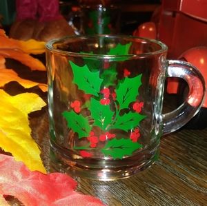 4 Christmas Holly Berry Glass Set